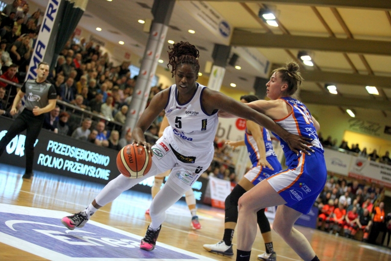 7/7 Cheridene Green w akcji