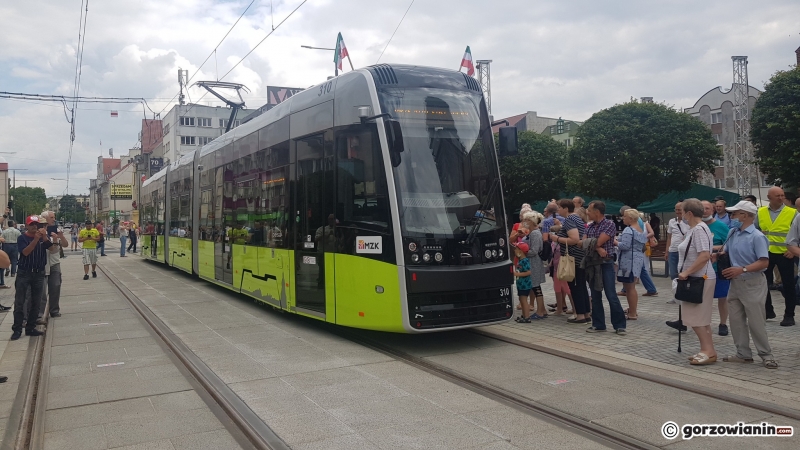 2/11 Tramwaje wróciły do kursowania