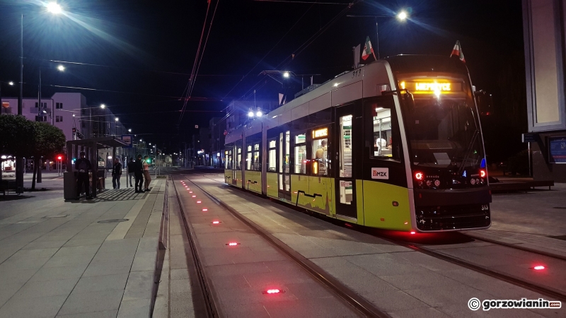 5/12 Gorzowski deptak nocą