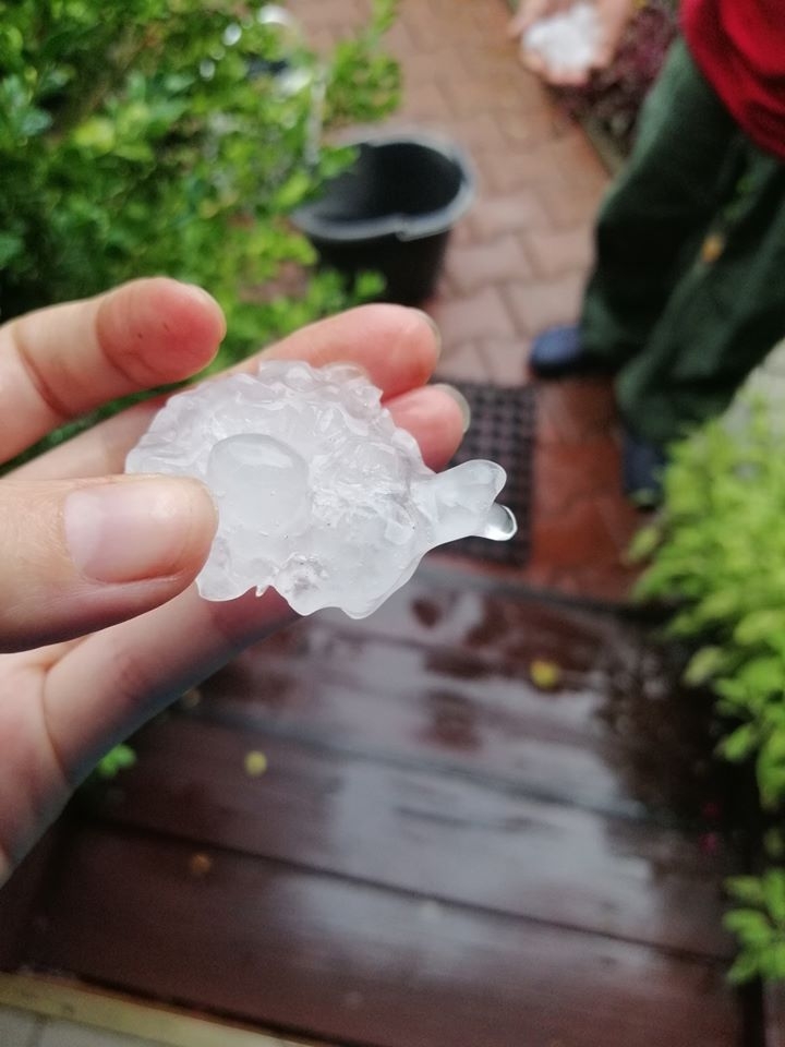 8/15 Piątkowa ulewa i gradobicie nad Gorzowem