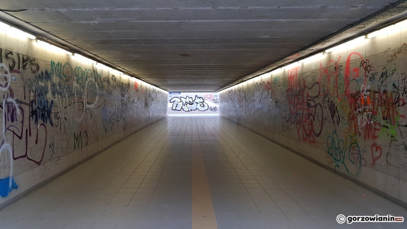 5/11 Zdewastowane przejście podziemne przy ul. Piłsudskiego