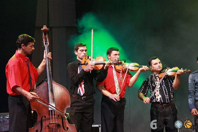 4/16 Romane Dyvesa 2011