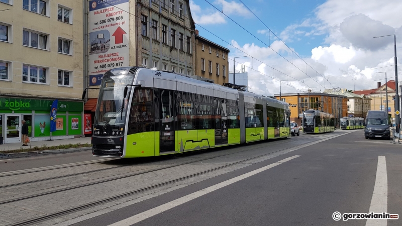10/14 Zdarzenie tramwaju z osobówką w Gorzowie