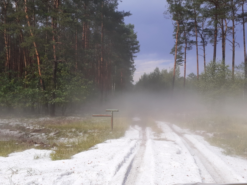 5/5 Opady gradu koło Deszczna