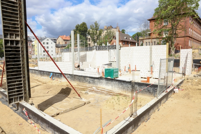 4/4 Budowa CEZiB idzie pełną parą