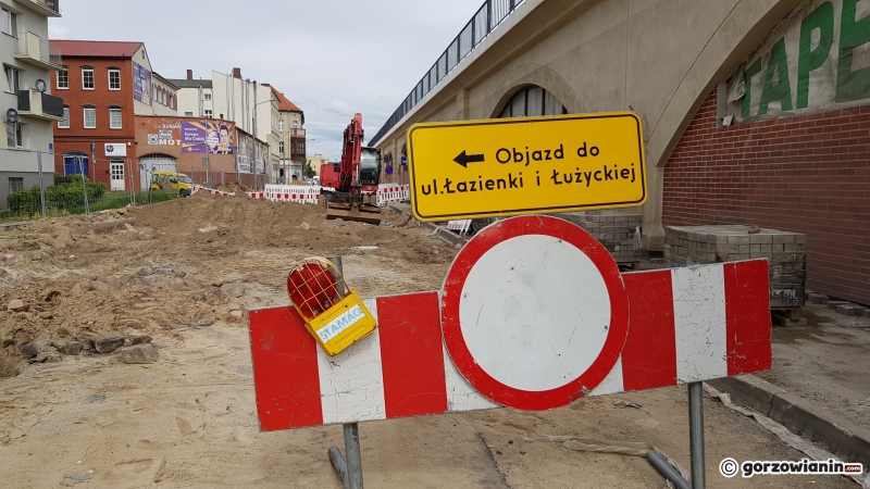 9/10 Postęp prac przy ul. Spichrzowej