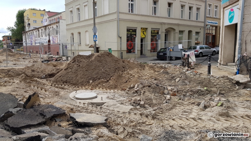 10/10 Postęp prac przy ul. Spichrzowej