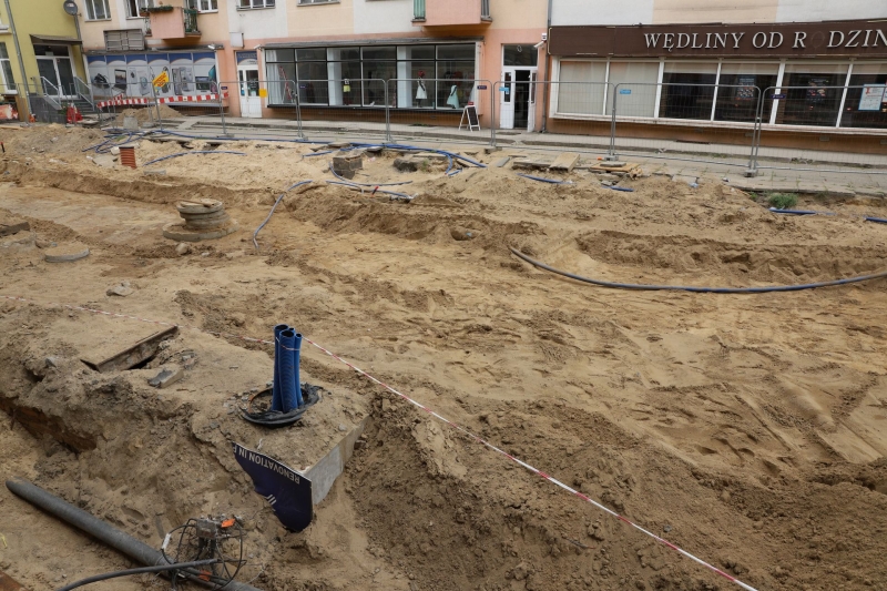 8/16 Co słychać na remontowanej Chrobrego i Mieszka I?