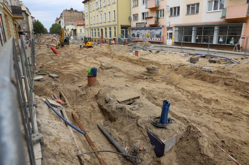 14/16 Co słychać na remontowanej Chrobrego i Mieszka I?