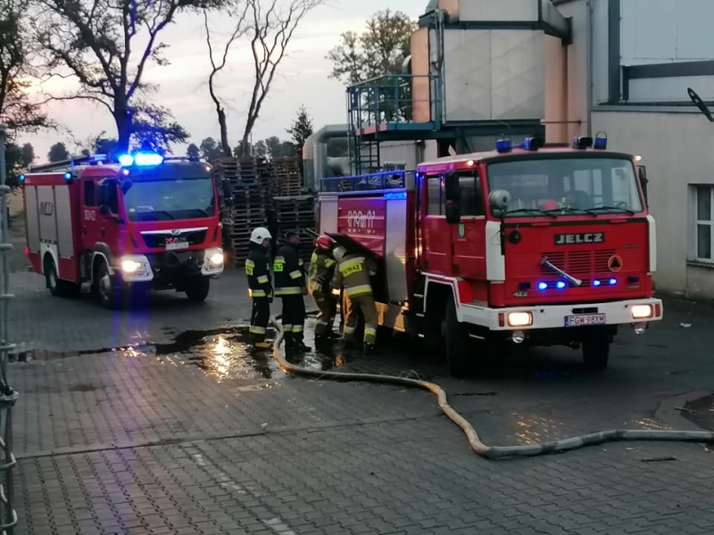 1/5 Pożar składowiska odpadów w Stanowicach