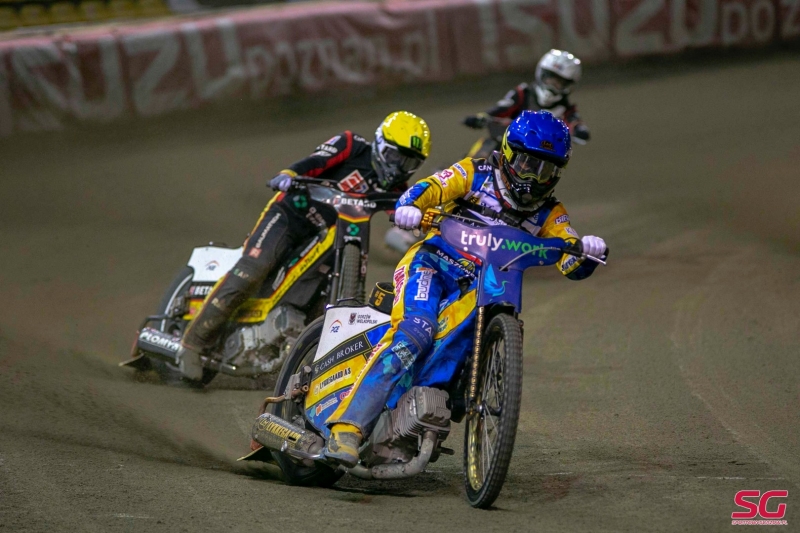 12/23 Moje Bermudy Stal - Betrad Sparta Wrocław