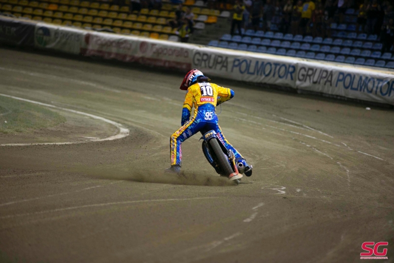 16/23 Moje Bermudy Stal - Betrad Sparta Wrocław