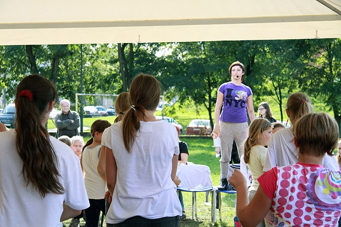 16/27 Gorzów: Warsztaty taneczne w ramach Jazdy Coolturalnej - os. Staszica 11.08.2011 r.