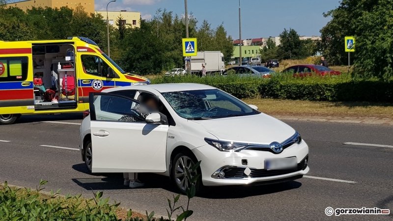 1/3 Kierująca toyotą potrąciła pieszą