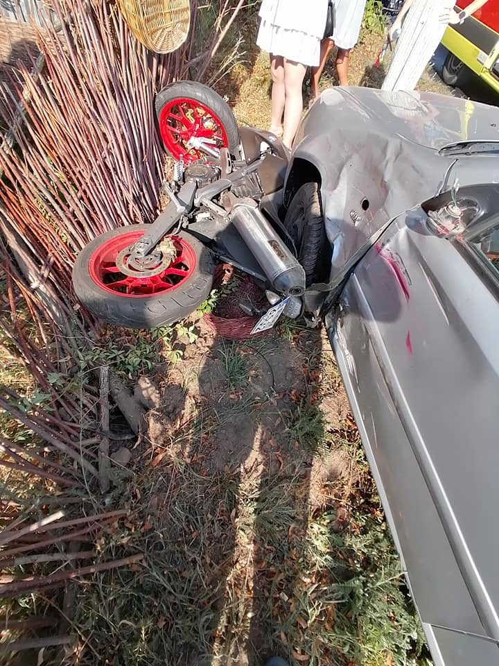 5/6 Zderzenie daewoo i motocykla