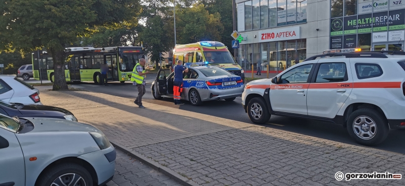 4/4 Autobus MZK potrącił pieszego