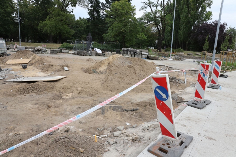 24/24 Ostatnie prace przy ul. Sikorskiego