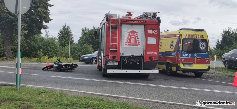 5/6 Wypadek z udziałem motocykla i mercedesa