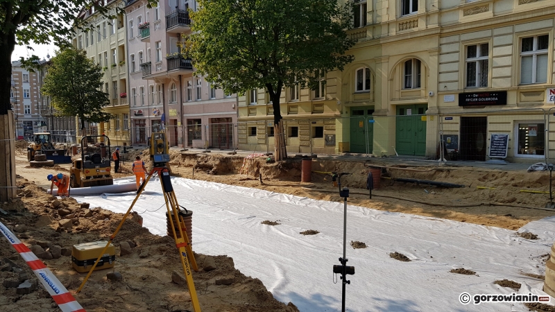 4/27 Rozkopana ul. Chrobrego i Mieszka I