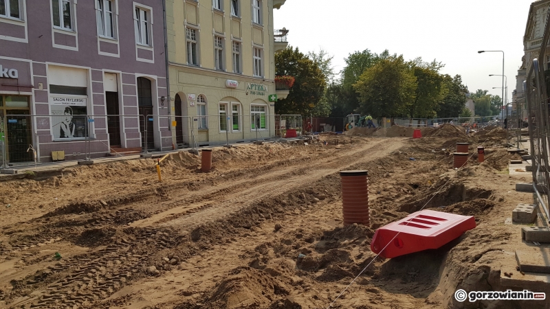 25/27 Rozkopana ul. Chrobrego i Mieszka I