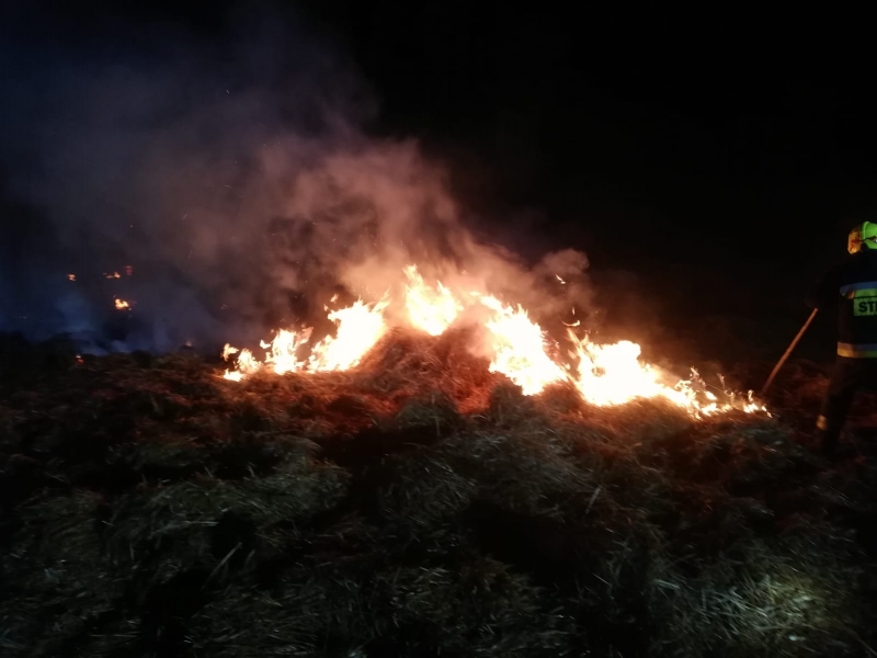 4/4 Pożar stogów siana