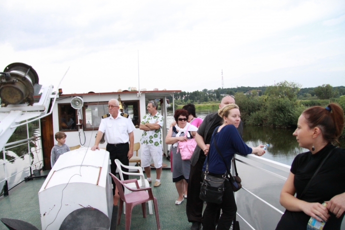 4/23 Sierpniowy rejs lodołamaczem Kuna