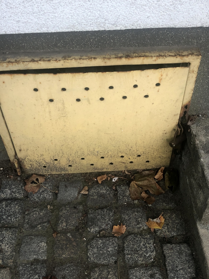 3/10 Zniszczone skrzynki gazowe