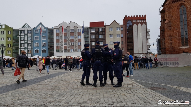 12/13 Protest antycovidowców