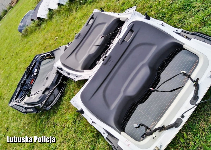 3/11 Dwie dziuple zlikwidowane w FSD