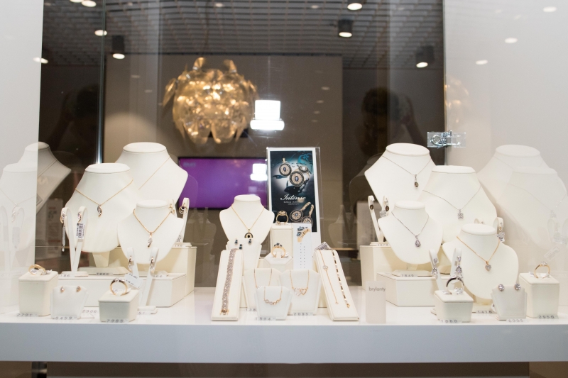 1/15 Salon Jubilerski Magar