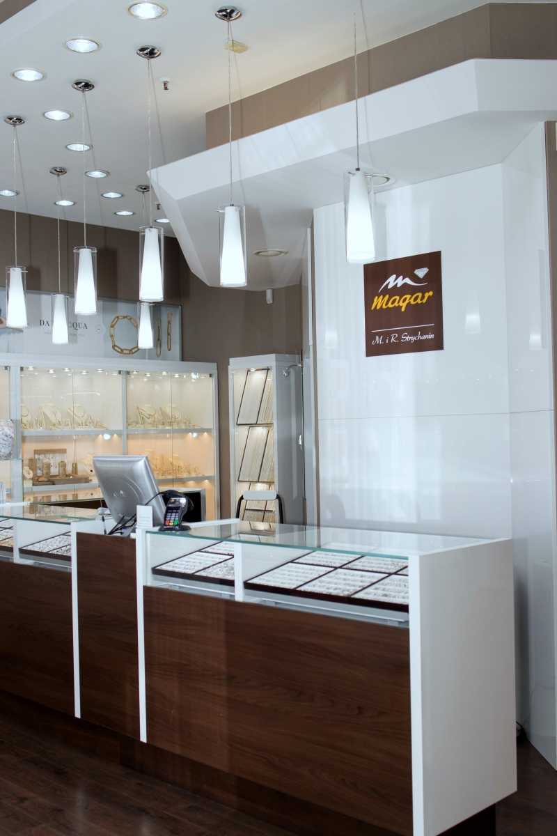 2/15 Salon Jubilerski Magar