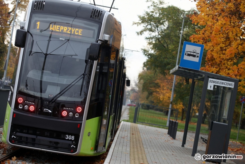 6/13 Tramwaj na Dowgielewiczowej