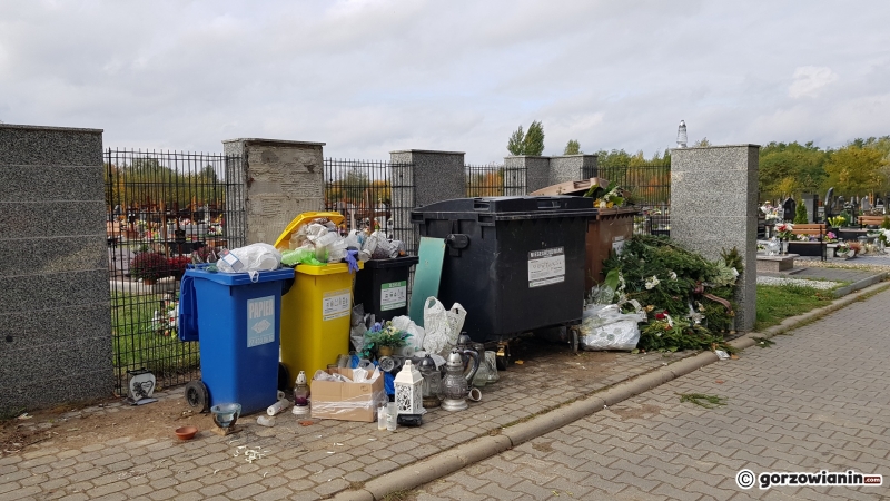 9/12 Segregacja śmieci na cmentarzu