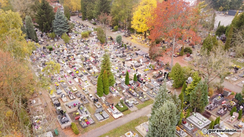 24/24 Wszystkich Świętych: Pusty cmentarz