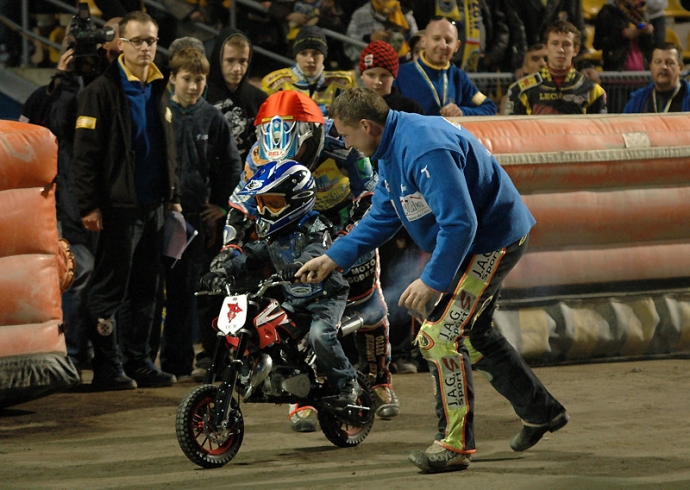 16/58 Ostatnie okrążenie Piotra Palucha