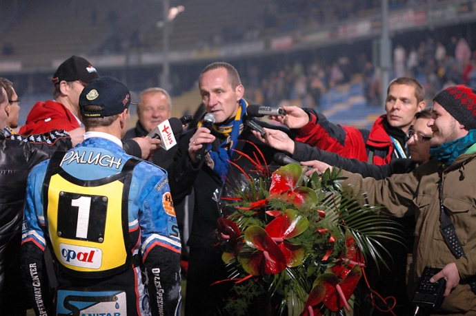 55/58 Ostatnie okrążenie Piotra Palucha