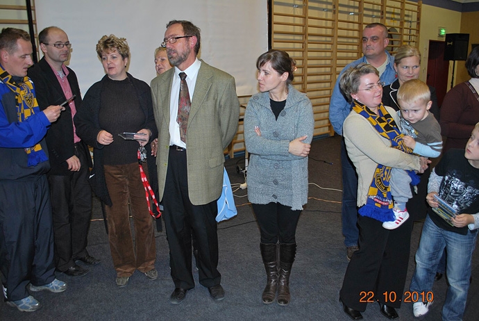 16/28 Gollob rozdawał autografy w Witnicy