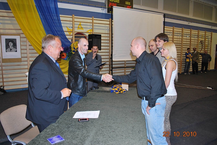 21/28 Gollob rozdawał autografy w Witnicy