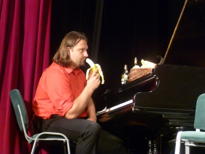 8/79 Dni Dębna 2011