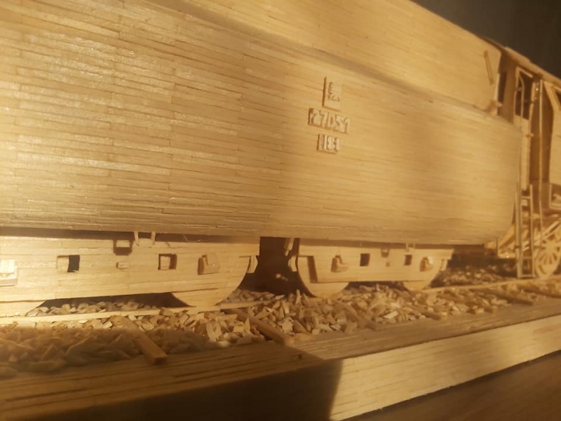 4/4 Lokomotywa z zapałek