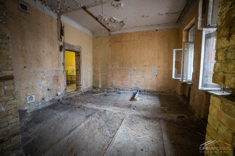 5/13 Zobacz, jak wyglądają prace w środku willi Jaehnego