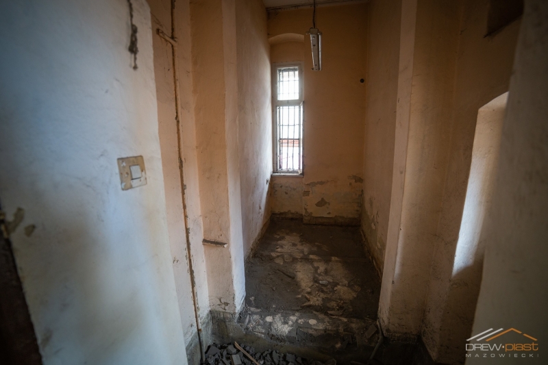 7/13 Zobacz, jak wyglądają prace w środku willi Jaehnego