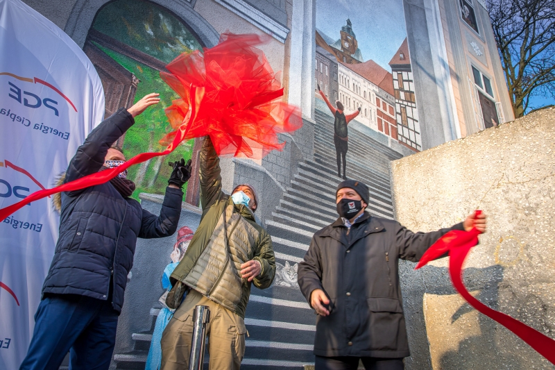 3/6 Nowy mural przy Jagiełły