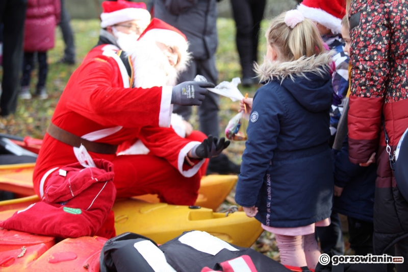 15/18 Mikołaje w kajakach