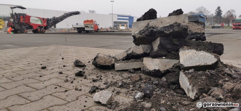 7/13 Prace przy budowie Leroy Merlin