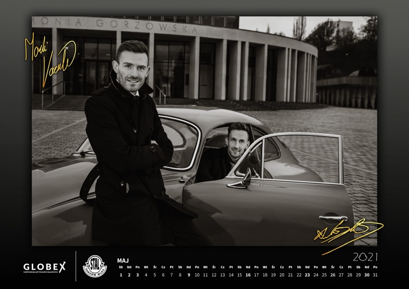 3/13 Stalowy kalendarz 2021