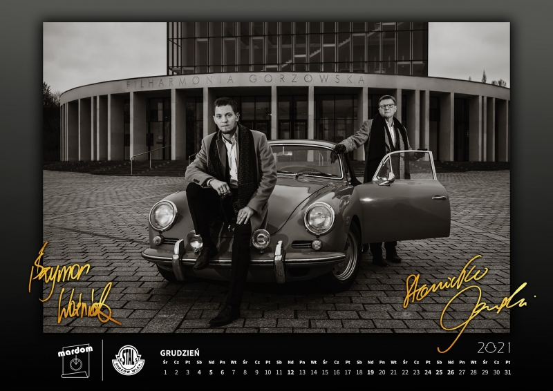 10/13 Stalowy kalendarz 2021