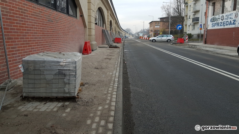 9/9 Remont Spichrzowej na finiszu