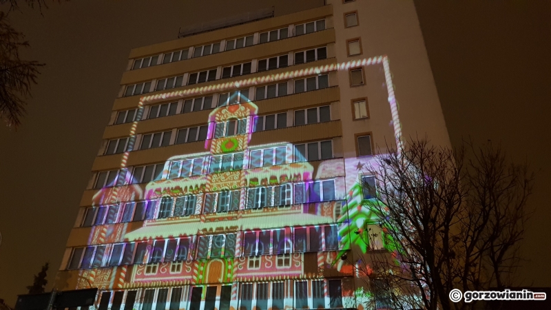 7/10 Video mapping na 