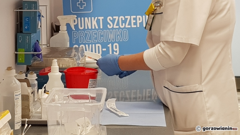 11/12 Szczepienie przeciwko COVID-19 w gorzowskim szpitalu